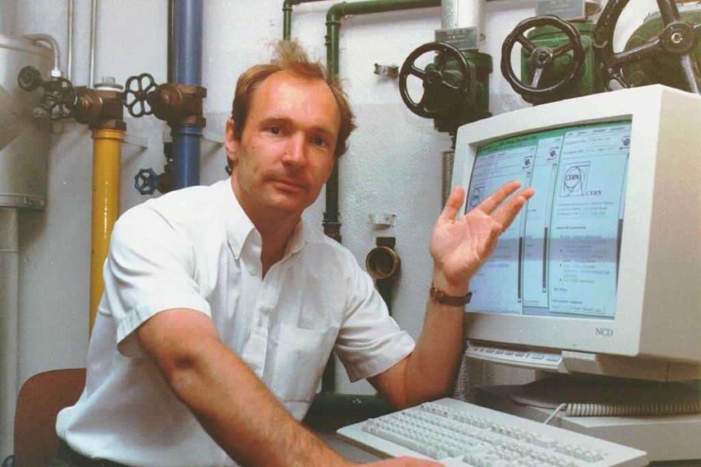 tim-berners-lee-inventor-internet-subasta-nft